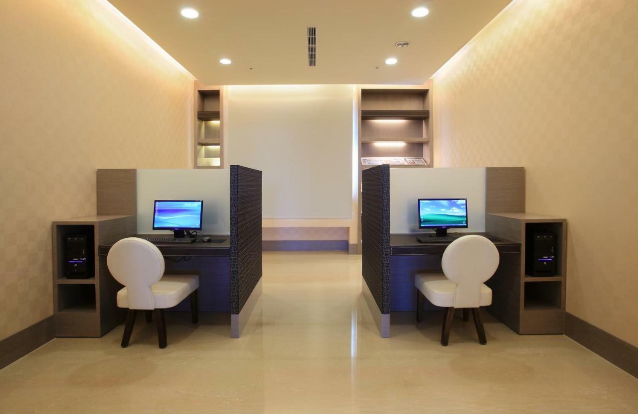 Shinkansen Grand Hotel Taichung Extérieur photo